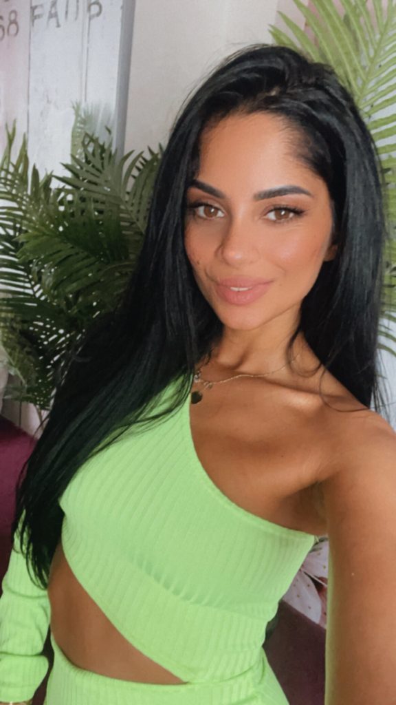 b06bb8ed87cff4a675c1acd8e8b10771-full