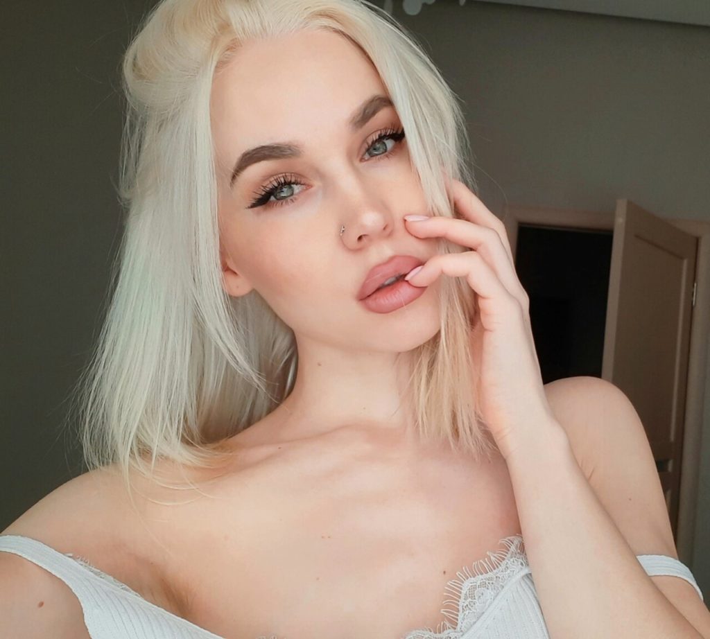 fbf645075c8bc48bb4e4a9a7f73a6fec-full