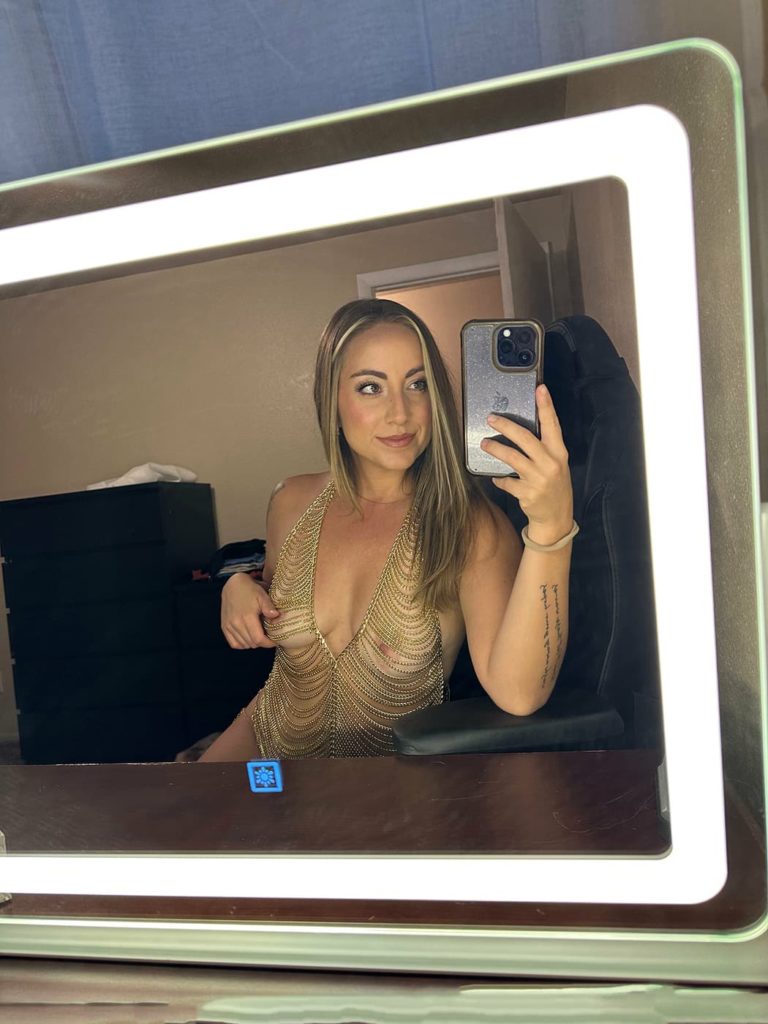 3024x4032_fdcf886c00baa04abdc014484e77467be27819b5bc30ca6f