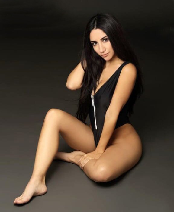 kristinaki04050525-3